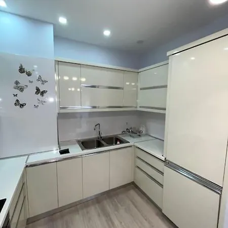 Apartment Stylish City-center *