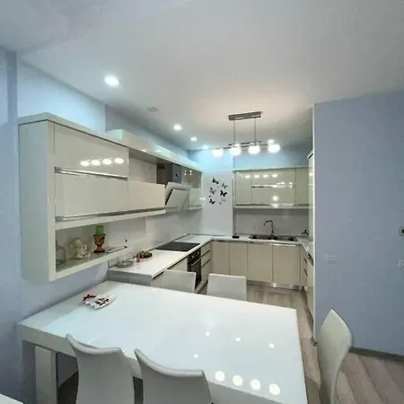 Apartment Stylish City-center Tirana